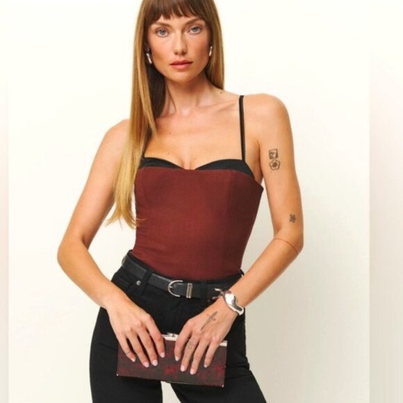 NEW Reformation Melanie Strappy Top Woven Silk Contrast Dark Red | size 0 - Picture 1 of 11